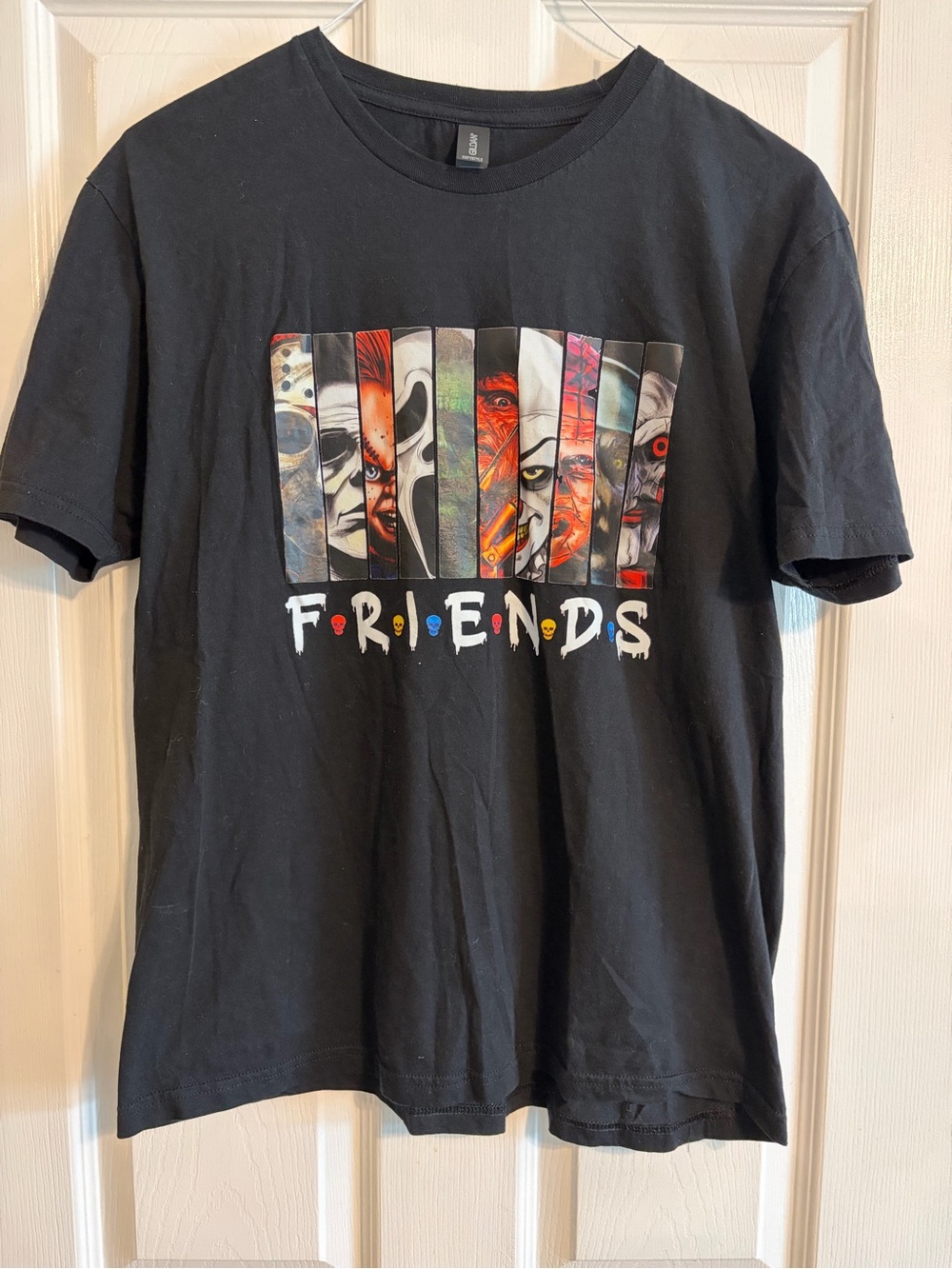 Horror Friends T Shirt L Black Gildan Softstyle Halloween Movie Graphic Tee